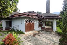 Dijual Rumah Premium dengan Fasilitas Sekitar Komplit di Tawangmangu, Karanganyar Dijual Rumah Premium dengan Fasilitas Sekitar Komplit di Tawangmangu, Karanganyar