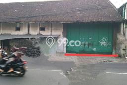 Jarang Ada! Tanah di Jebres Punya Luas 365m2 SHM Jarang Ada! Tanah di Jebres Punya Luas 365m2 SHM