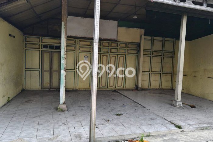 Rumah LT 695m2m² Dekat dengan Fasilitas Umum, Klaten - Harga Menarik Rumah LT 695m2m² Dekat dengan Fasilitas Umum, Klaten - Harga Menarik
