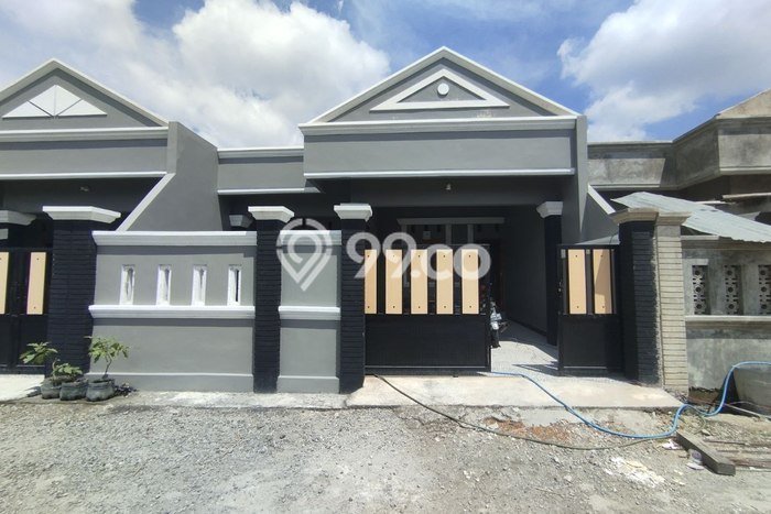 Dijual Rumah Strategis Bagus Punya 3 KT di Gondangrejo Karanganyar SHM Dijual Rumah Strategis Bagus Punya 3 KT di Gondangrejo Karanganyar SHM