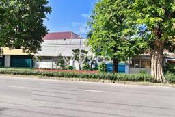 Unit Kantor Dijual di Laweyan Solo Luas Tanah 4413m2, Luas Bangunan 4192m2 Unit Kantor Dijual di Laweyan Solo Luas Tanah 4413m2, Luas Bangunan 4192m2