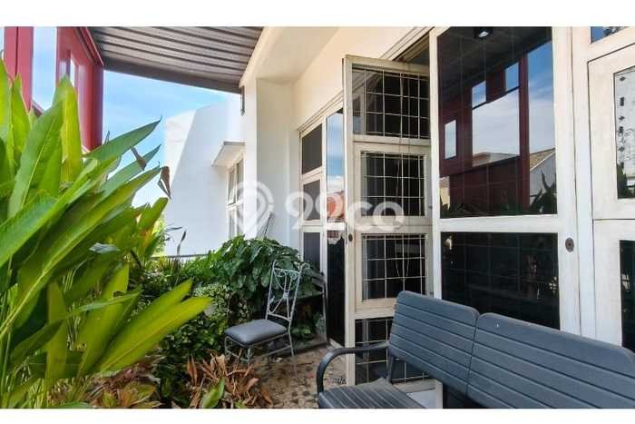 Rumah Luxury Modern Siap Huni di Pulo Asem Jakarta Timur Rumah Luxury Modern Siap Huni di Pulo Asem Jakarta Timur