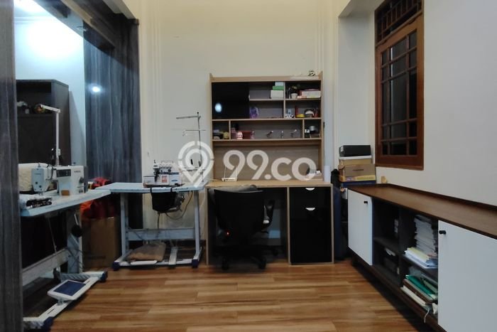 Rumah Mewah LB 136m2 Siap Pakai Desain Elegan di Bendungan Hilir, Jakarta Pusat Rumah Mewah LB 136m2 Siap Pakai Desain Elegan di Bendungan Hilir, Jakarta Pusat