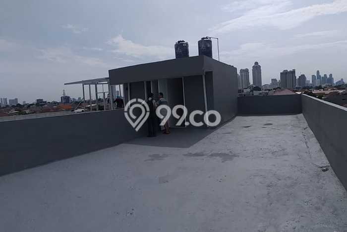 Ruko Dijual di Prime Area Jakarta Barat Luas 270m2 Ruko Dijual di Prime Area Jakarta Barat Luas 270m2