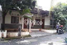 Jual Rumah Bagus Siap Huni LB 120m2 di Pancoran Mas, Depok Jual Rumah Bagus Siap Huni LB 120m2 di Pancoran Mas, Depok