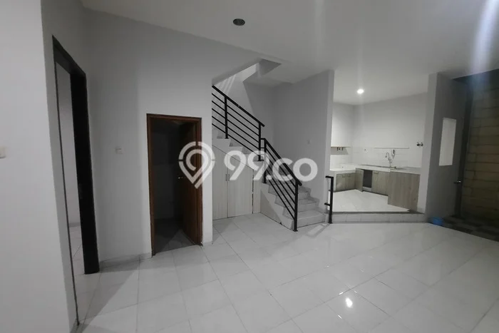 Rumah di Kelapa Gading, Akses ke Sekolah, LT 90m2m² Rumah di Kelapa Gading, Akses ke Sekolah, LT 90m2m²