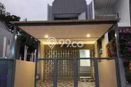 Rumah Modern Cantik 4 KT Bisa Langsung Pindah di Serpong Rumah Modern Cantik 4 KT Bisa Langsung Pindah di Serpong