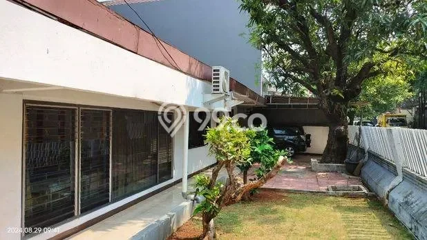 Dijual Rumah Mewah Elegan Dengan View Eksklusif di Pluit, Jakarta Utara Dijual Rumah Mewah Elegan Dengan View Eksklusif di Pluit, Jakarta Utara