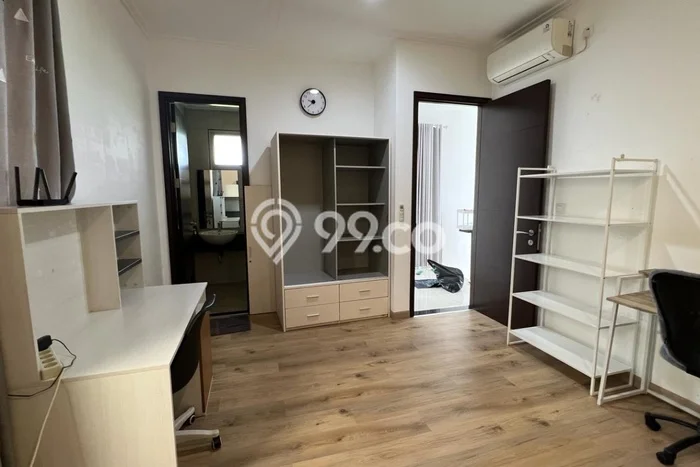 Dijual Rumah Luas Elegan Dengan View Cantik di Pluit, Jakarta Utara Dijual Rumah Luas Elegan Dengan View Cantik di Pluit, Jakarta Utara
