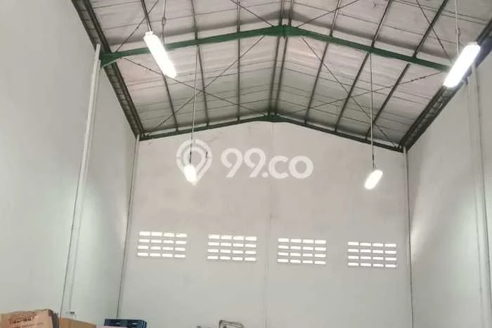 Untuk Dijual! Gudang di Daan Mogot Jakarta Barat LT 324m2 / LB 270m2 Kawasan Strategis Untuk Dijual! Gudang di Daan Mogot Jakarta Barat LT 324m2 / LB 270m2 Kawasan Strategis