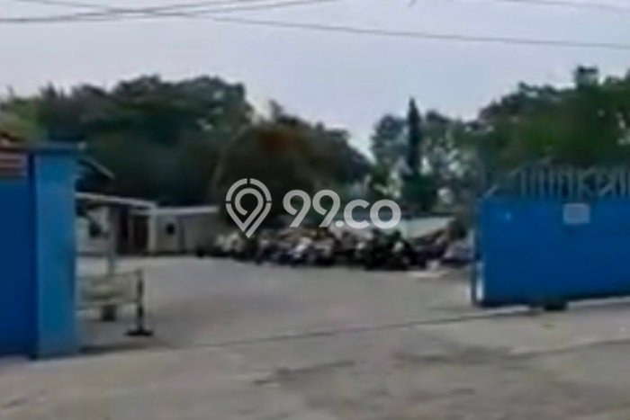 Unit Gudang disewakan di Jati Uwung Tangerang dengan LT 10000m2 / LB 6450m2 Unit Gudang disewakan di Jati Uwung Tangerang dengan LT 10000m2 / LB 6450m2