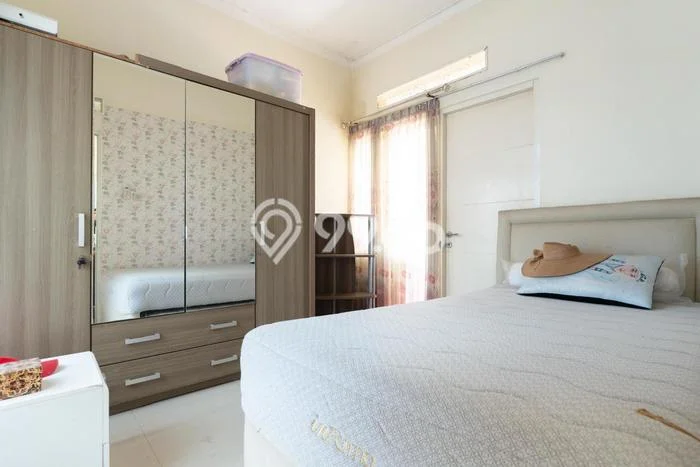 Hot Offer Hunian Mewah Ideal dan Luas di Gedangan, Sidoarjo Hot Offer Hunian Mewah Ideal dan Luas di Gedangan, Sidoarjo