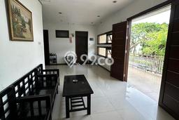 Dijual Kost 53 Kamar di Surabaya untuk Investasi Anda Dijual Kost 53 Kamar di Surabaya untuk Investasi Anda
