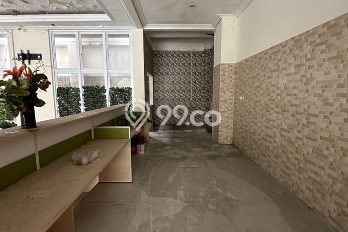 Untuk Dijual Komersial di Gubeng Surabaya LT 357m2 / LB 500m2 Untuk Dijual Komersial di Gubeng Surabaya LT 357m2 / LB 500m2