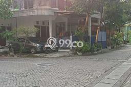Rumah Kost untuk Dijual di Jambangan dengan 14 KT, 14 KM, Luas 300m2 Rumah Kost untuk Dijual di Jambangan dengan 14 KT, 14 KM, Luas 300m2