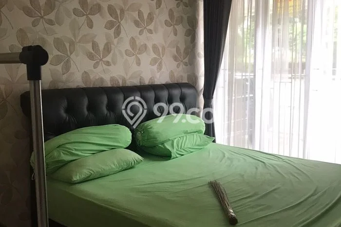 Rumah Modern 4 Kamar LT 180m2 di Legenda Wisata Rumah Modern 4 Kamar LT 180m2 di Legenda Wisata