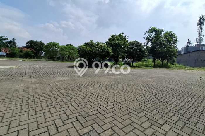 Lahan Disewakan Lokasi Kopo Bandung Luas 2050m2 Lahan Disewakan Lokasi Kopo Bandung Luas 2050m2