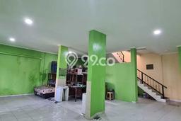 Ruko Disewa di Bandung dengan LB 200m2 Area Komersial Ramai Ruko Disewa di Bandung dengan LB 200m2 Area Komersial Ramai