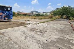 Tanah Disewakan Lokasi Bandung Seluas 2000m2 Strategis dan Aman Tanah Disewakan Lokasi Bandung Seluas 2000m2 Strategis dan Aman