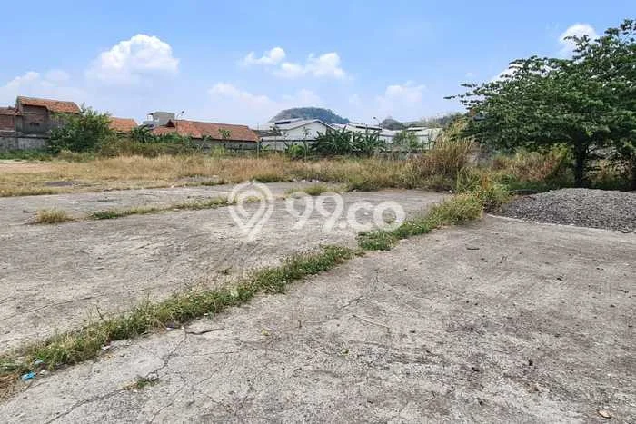 Disewakan Tanah di Cimahi Bandung Seluas 2000m2 Disewakan Tanah di Cimahi Bandung Seluas 2000m2