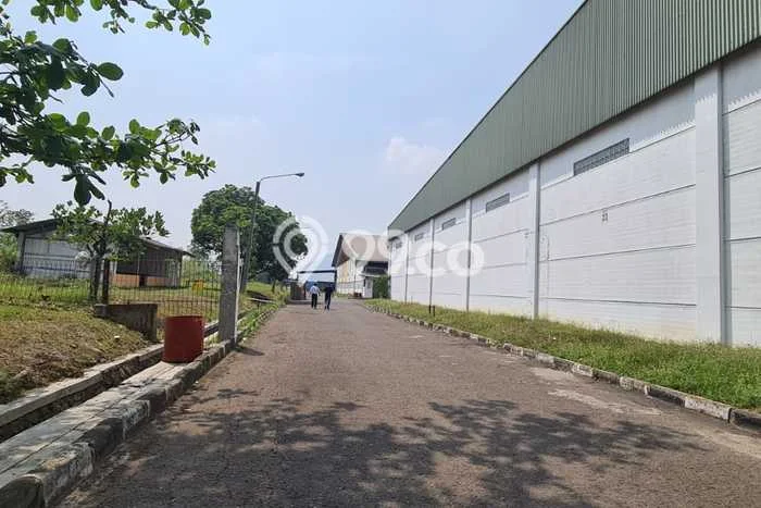 Disewakan Gudang di Pusat Kota Bandung Ramai Strategis Disewakan Gudang di Pusat Kota Bandung Ramai Strategis