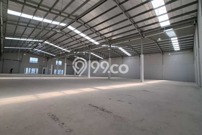 Gudang Disewa di Bandung dengan LB 1440m2 Area Komersial Ramai Gudang Disewa di Bandung dengan LB 1440m2 Area Komersial Ramai