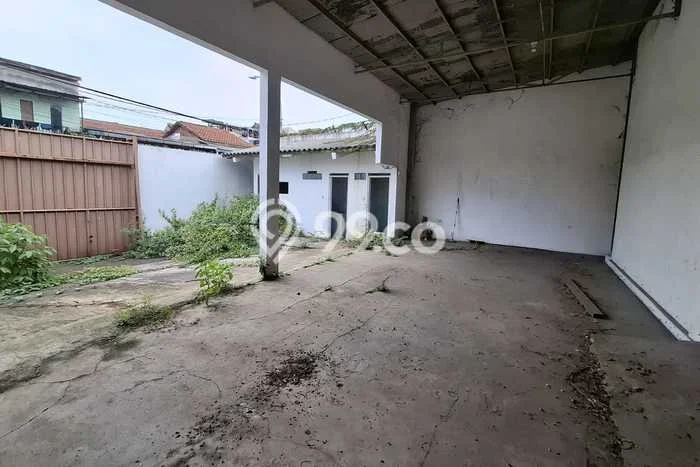 Gudang Disewa di Bandung dengan LB 400m2 Area Komersial Ramai Gudang Disewa di Bandung dengan LB 400m2 Area Komersial Ramai