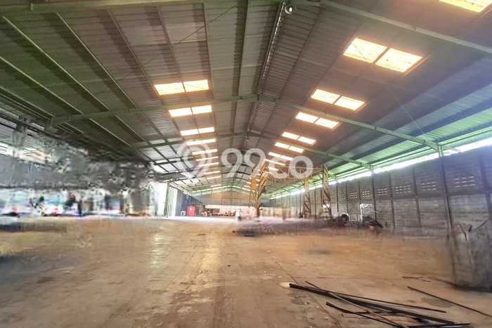 Gudang Disewakan di Area Ramai Batujajar, Bandung Barat Gudang Disewakan di Area Ramai Batujajar, Bandung Barat