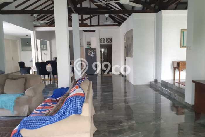Vila di Tajur Halang, Luas 1000m², Lokasi Strategis Vila di Tajur Halang, Luas 1000m², Lokasi Strategis