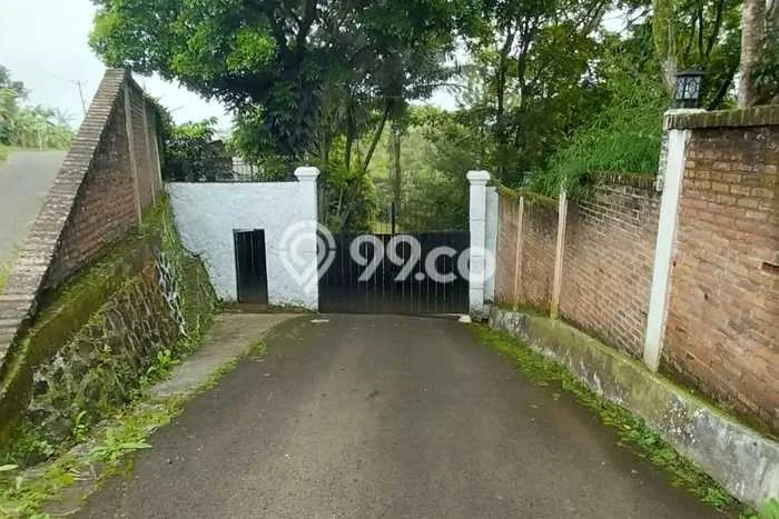 Vila Kawasan , Dimensi 13970m2m², Ideal untuk berbagai keperluan Vila Kawasan , Dimensi 13970m2m², Ideal untuk berbagai keperluan