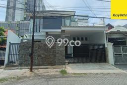 Rumah Eksklusif Siap Huni LT 350m2 di Tenggilis Mejoyo, Surabaya Rumah Eksklusif Siap Huni LT 350m2 di Tenggilis Mejoyo, Surabaya