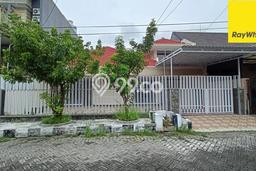Disewakan! Rumah 5 Kamar Tidur &
3 Kamar Mandi di Jemursari, Surabaya Disewakan! Rumah 5 Kamar Tidur &
3 Kamar Mandi di Jemursari, Surabaya