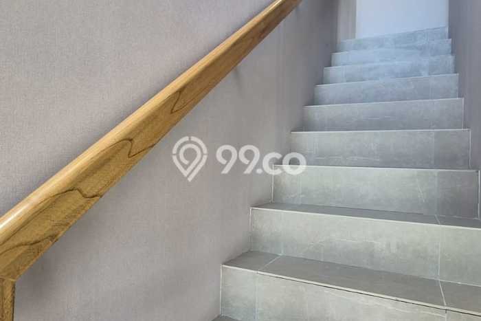 Rumah Elit Modern Siap Huni di BSD City Tangerang Rumah Elit Modern Siap Huni di BSD City Tangerang