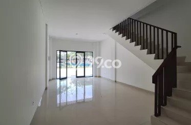 AREA KOMERSIAL! Ruko Kawasan BSD City, Luas 133m², Jalan Utama AREA KOMERSIAL! Ruko Kawasan BSD City, Luas 133m², Jalan Utama