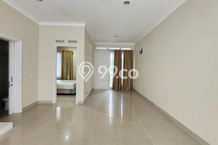 Rumah Luxury Modern Tanpa Renovasi di Gading Serpong Tangerang Rumah Luxury Modern Tanpa Renovasi di Gading Serpong Tangerang