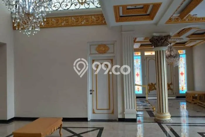 Rumah Eksklusif Dijual LT 431m2 di Banjarsari, Surakarta Rumah Eksklusif Dijual LT 431m2 di Banjarsari, Surakarta