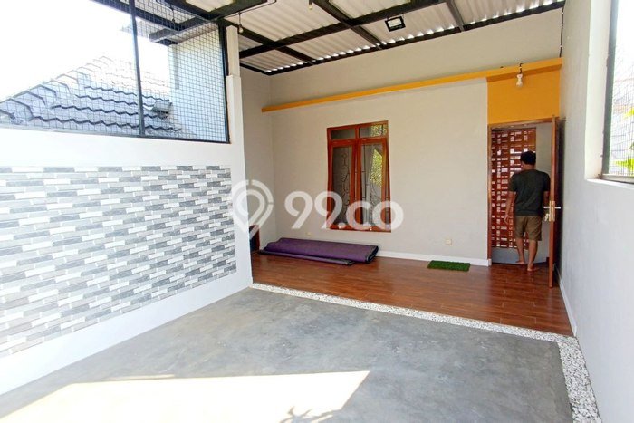 Rumah Minimalis 3 KT LT 180m2 di Gentan Rumah Minimalis 3 KT LT 180m2 di Gentan