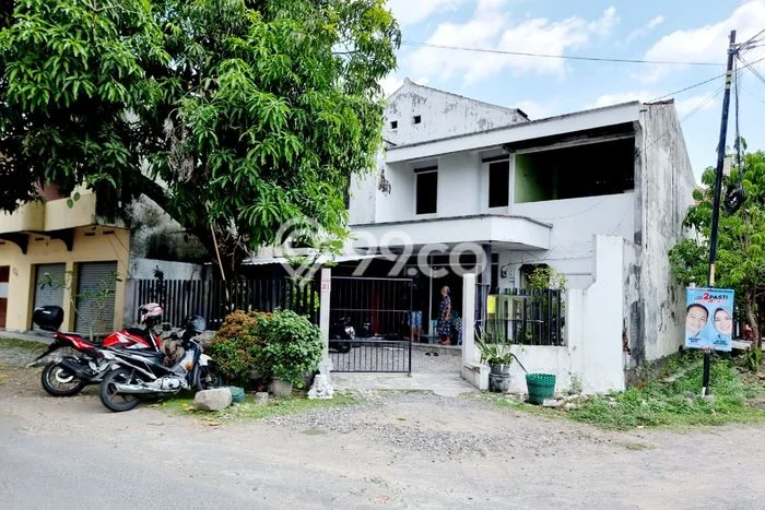 Rumah LT 186m2m² Lokasi Premium di Banjarsari, Dekat Fasilitas Umum, Surakarta Rumah LT 186m2m² Lokasi Premium di Banjarsari, Dekat Fasilitas Umum, Surakarta