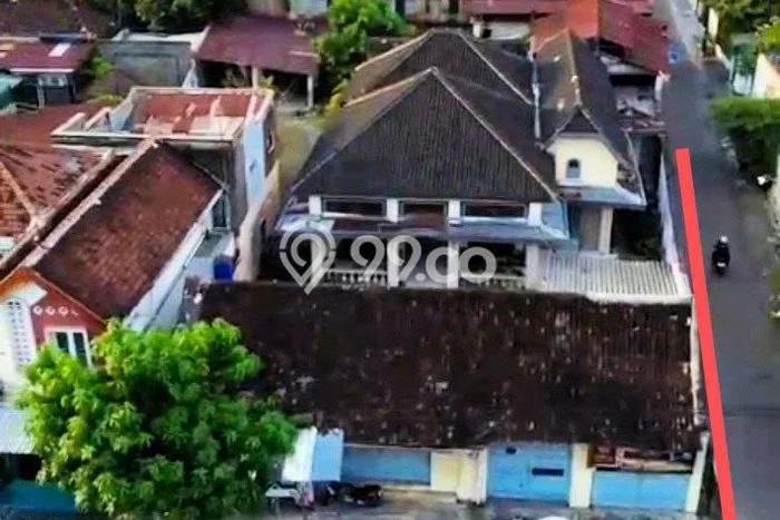 Siap Huni Hunian Elit 6 Kamar di Laweyan Dekat ke Mana Pun Siap Huni Hunian Elit 6 Kamar di Laweyan Dekat ke Mana Pun