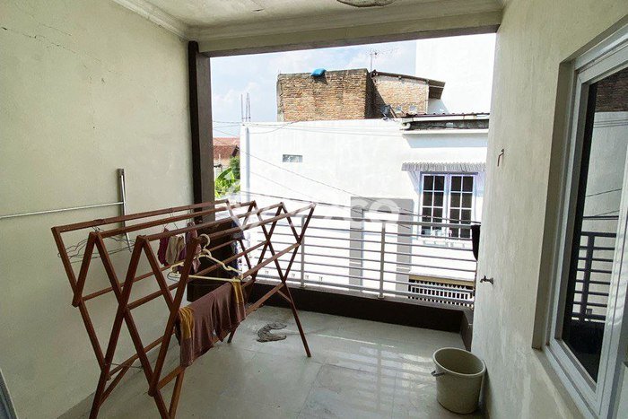 Dijual Segera Kost 9 Kamar, 9 Kamar Mandi di Kartasura, Sukoharjo, Luas 160m2 Dijual Segera Kost 9 Kamar, 9 Kamar Mandi di Kartasura, Sukoharjo, Luas 160m2