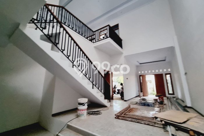 Rumah Strategis Minimalis Lb 242m2 di Colomadu, Karanganyar Rumah Strategis Minimalis Lb 242m2 di Colomadu, Karanganyar