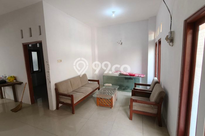 DIJUAL CEPAT! Rumah Nyaman area Banjarsari, Surakarta, LT 88m² LB 145m² BISA KPR! DIJUAL CEPAT! Rumah Nyaman area Banjarsari, Surakarta, LT 88m² LB 145m² BISA KPR!