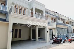 Rumah 3 KT 3 KM LT 86m2m², LB 150m2m² di , Surakarta Rumah 3 KT 3 KM LT 86m2m², LB 150m2m² di , Surakarta