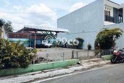 Jarang Ada! Tanah di Laweyan Punya Luas 262m2 SHM Jarang Ada! Tanah di Laweyan Punya Luas 262m2 SHM