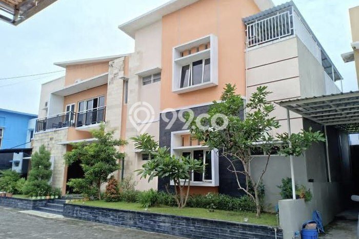 Siap Huni Hunian Elit 6 Kamar di Colomadu Dekat ke Mana Pun Siap Huni Hunian Elit 6 Kamar di Colomadu Dekat ke Mana Pun