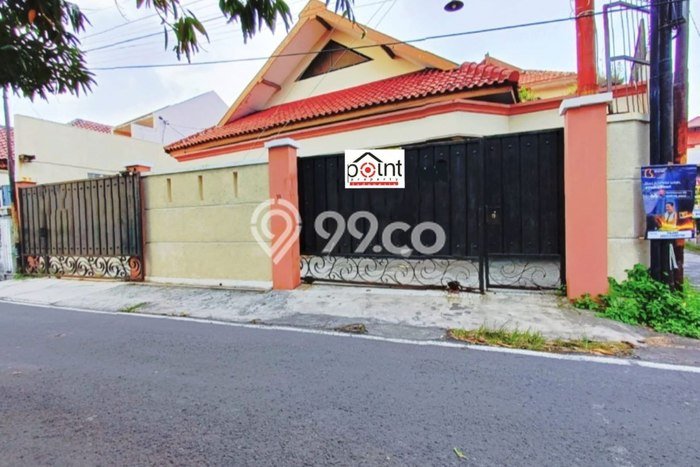JUAL CEPAT! Rumah Ready Stock Lokasi Premium Serengan, LT 355m2m² LB 450m2m² JUAL CEPAT! Rumah Ready Stock Lokasi Premium Serengan, LT 355m2m² LB 450m2m²