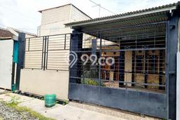 Dijual Cepat Rumah Bagus Siap Huni LB 95m2 di Colomadu, Karanganyar Dijual Cepat Rumah Bagus Siap Huni LB 95m2 di Colomadu, Karanganyar