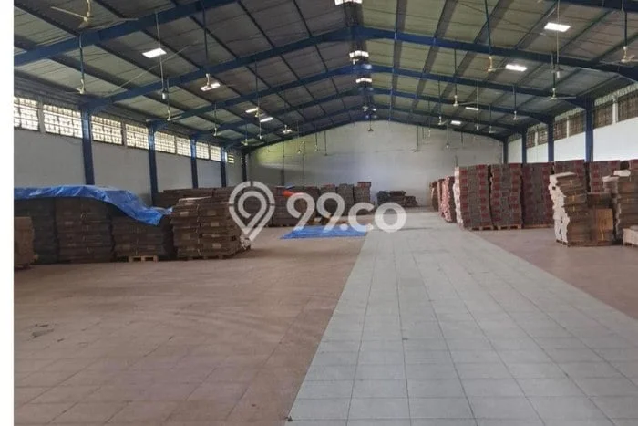 Untuk Dijual Gudang di Jaten Karanganyar LT 3660m2 / LB 2500m2 Untuk Dijual Gudang di Jaten Karanganyar LT 3660m2 / LB 2500m2