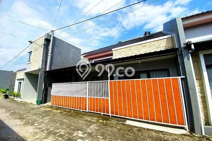 Dijual Rumah Siap Huni di Colomadu Karanganyar Harga Rp 450 Juta LT 70m2 Dijual Rumah Siap Huni di Colomadu Karanganyar Harga Rp 450 Juta LT 70m2