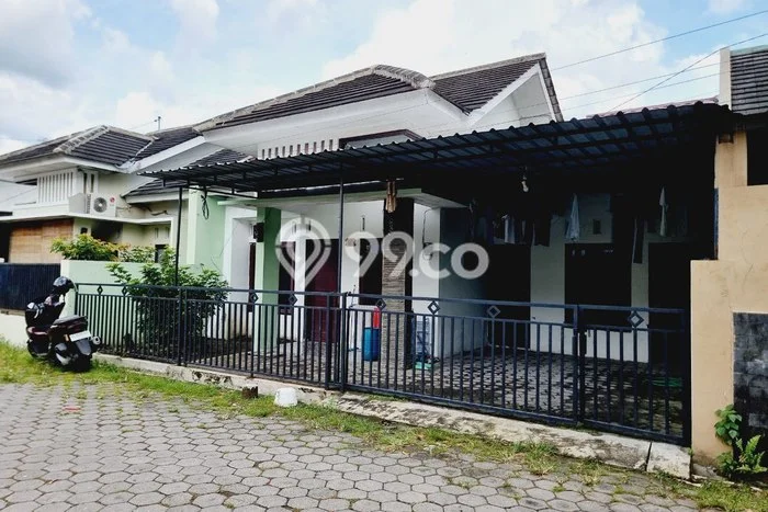 Rumah Cantik Siap Huni Di Colomadu Luas 65m2 Aman Rumah Cantik Siap Huni Di Colomadu Luas 65m2 Aman